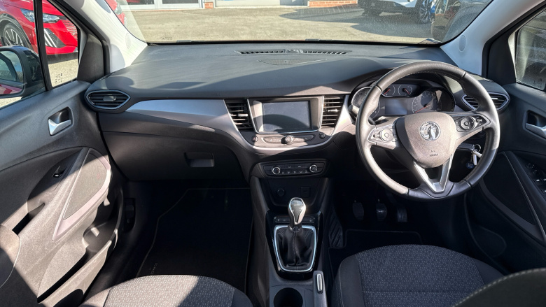 Vauxhall Crossland 1.2 Design 5dr Petrol Hatchback